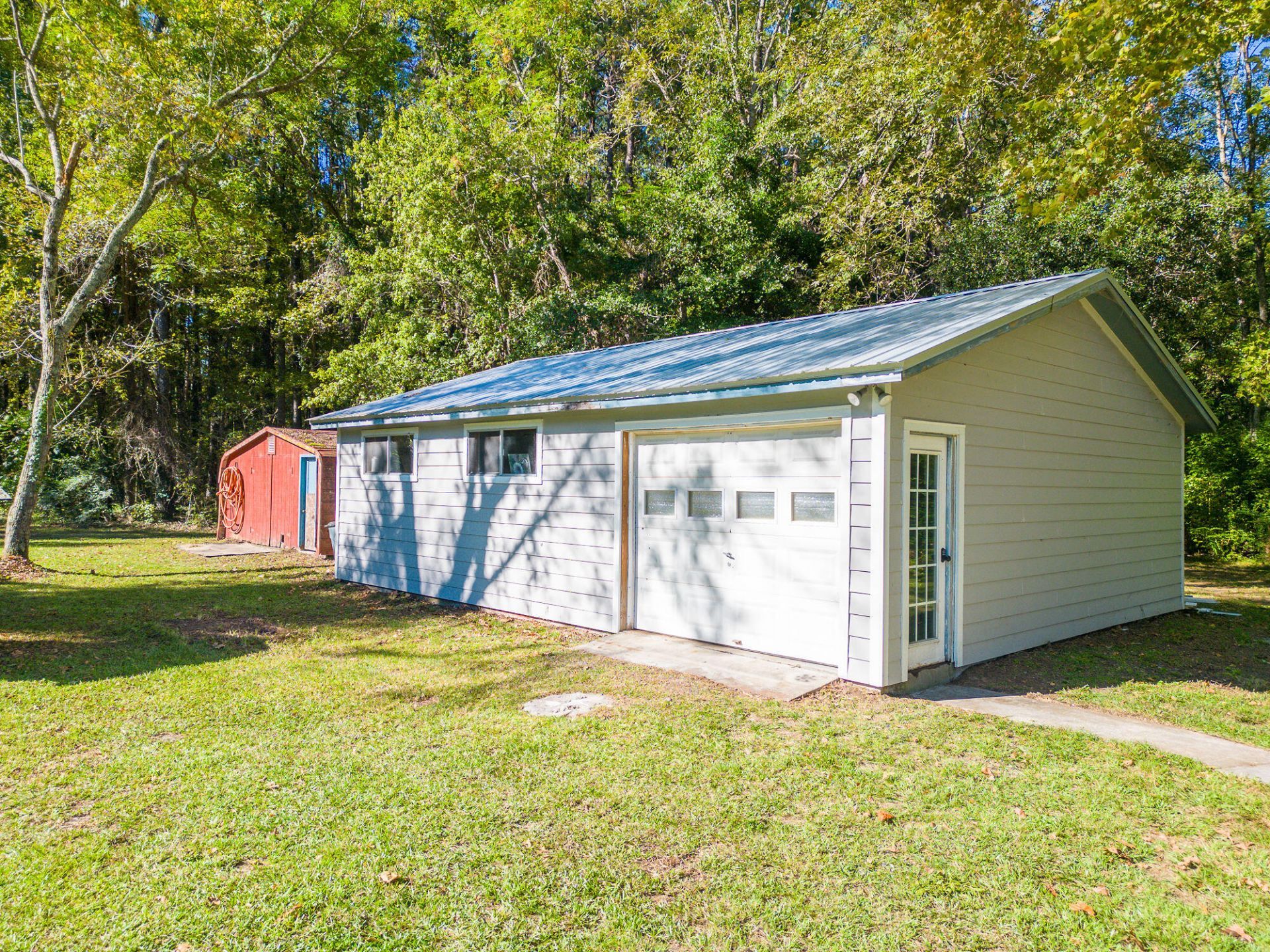 9595 Bells Highway Photo 28