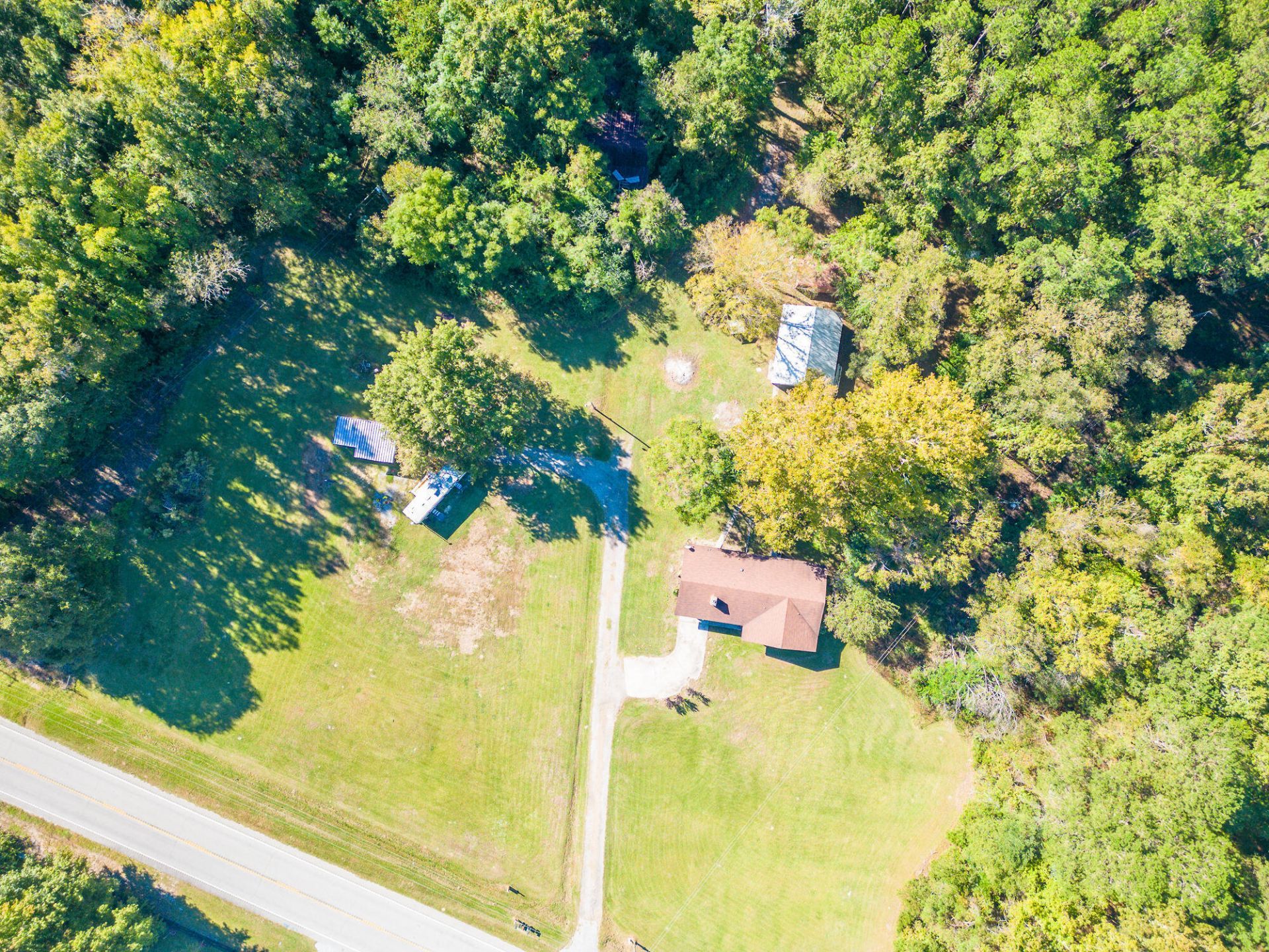 9595 Bells Highway Photo 73
