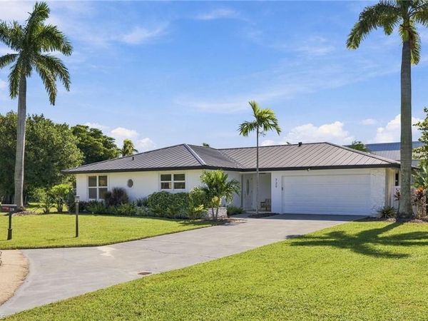 729 Sand Dollar DR , SANIBEL, FL 33957