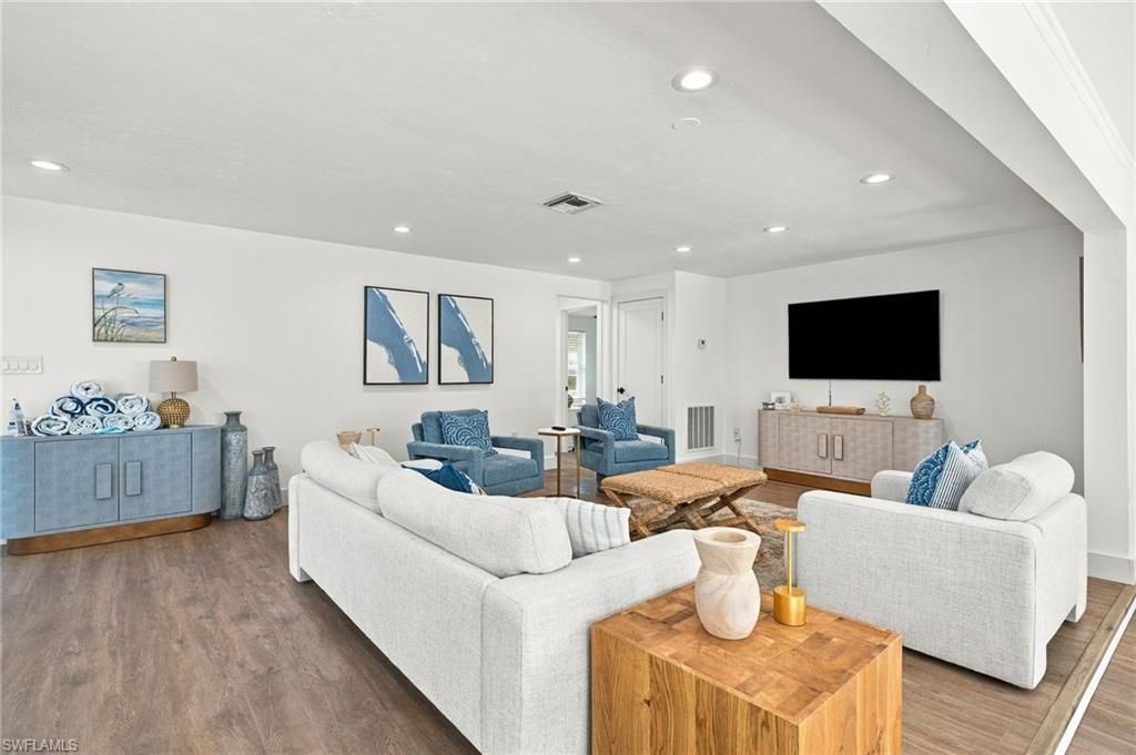 729 Sand Dollar Dr , Sanibel, FL 33957 Photo