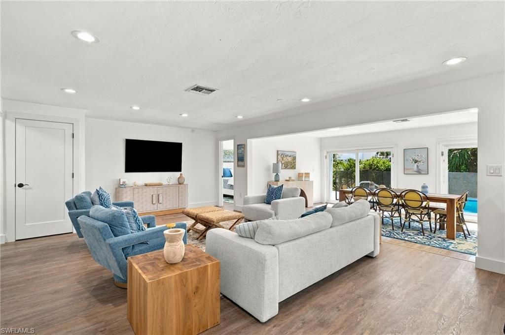 729 Sand Dollar Dr , Sanibel, FL 33957 Photo