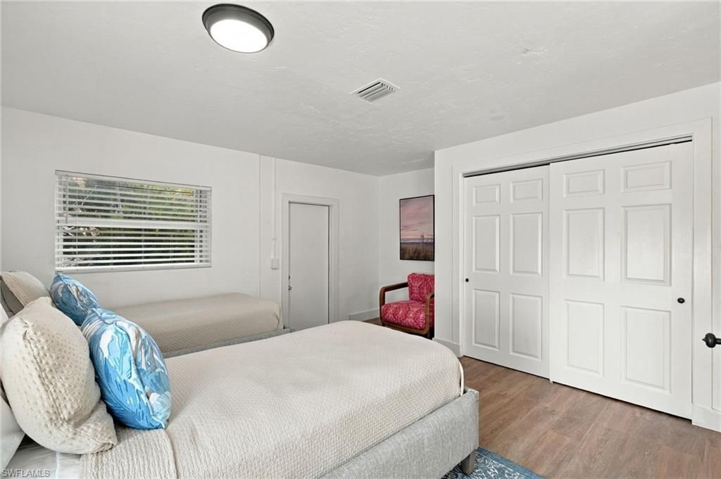 729 Sand Dollar Dr , Sanibel, FL 33957 Photo
