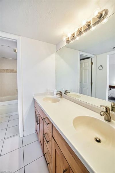 1401 Middle Gulf Dr , Unit 306-O, Sanibel, FL 33957 Photo