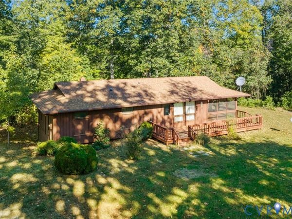 87 Pier Place , Kinsale, VA 22488