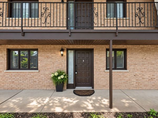 520 E Main Street , Unit 1C, Barrington, IL 60010