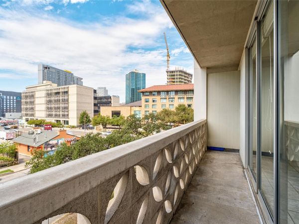 1801 Lavaca ST, Unit 3B, Austin, TX 78701