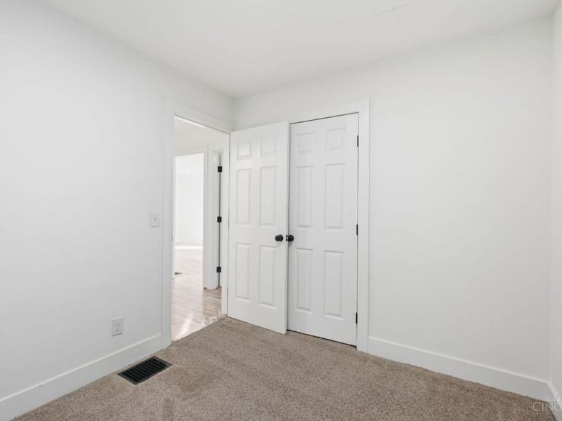 6236 Stewart Road, Silverton, OH 45227 Photo 13