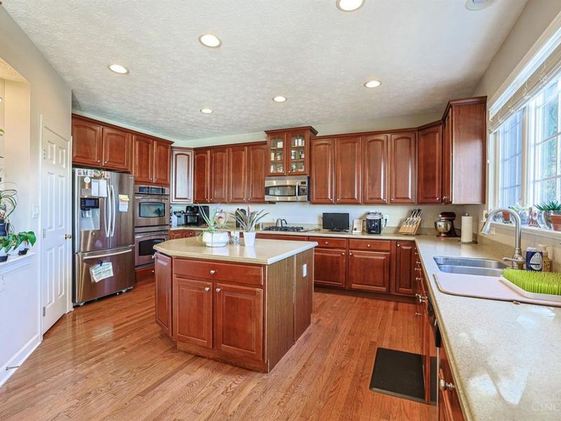 6722 Jennifer Lynn Drive, Green Township, OH 45248 Photo 15