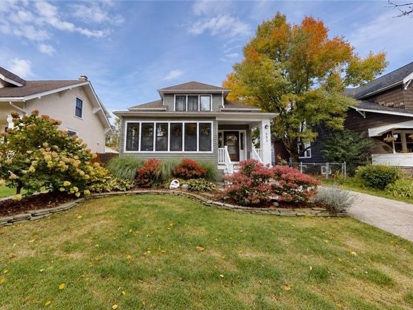 335 Washington Hwy , Amherst, NY 14226
