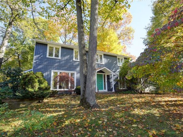 2 Tree Top Drive , Penfield, NY 14625