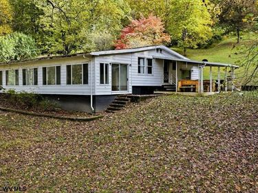 50 Scott Drive, Grafton, WV 26354