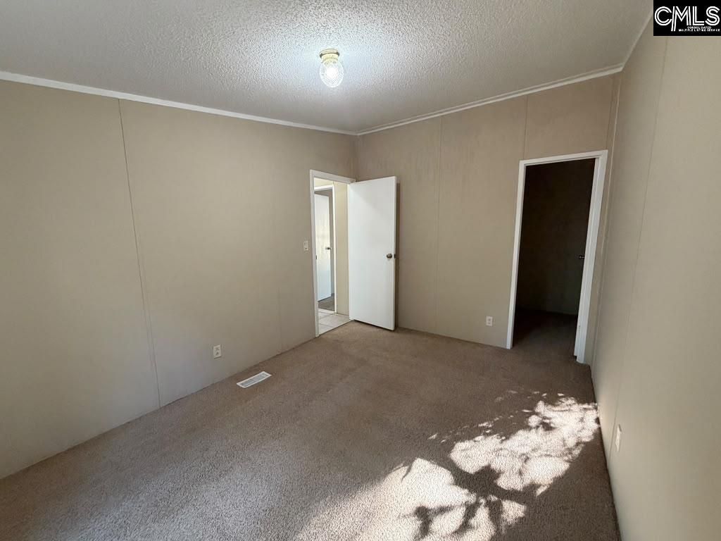 146 Fox Forest Drive  Photo 11