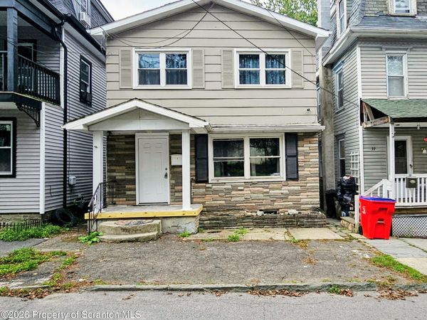 39 Spring Street , Carbondale, PA 18407