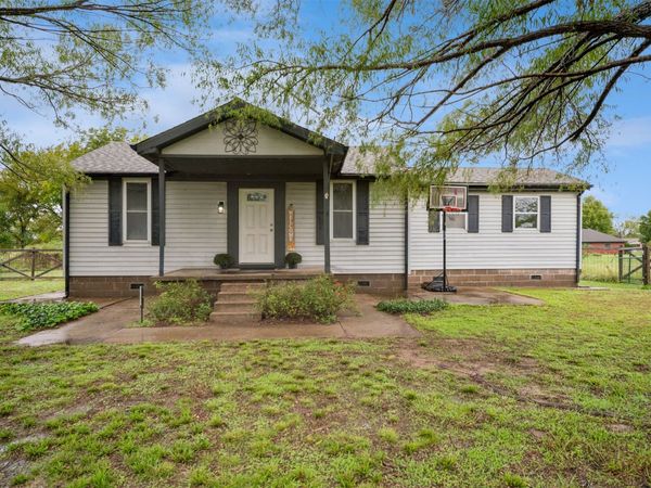 5936 S 437 , Locust Grove, OK 74352
