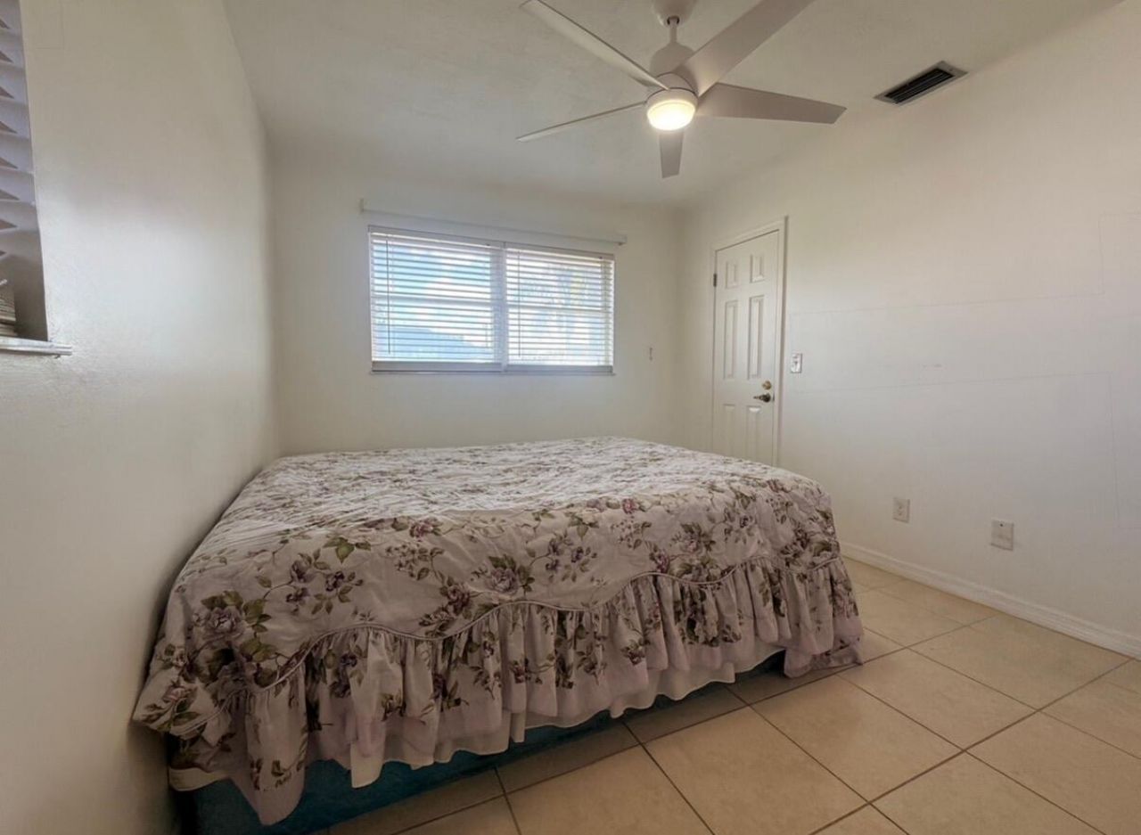 831 SE Carnival Avenue, Port Saint Lucie, FL 34983 Photo