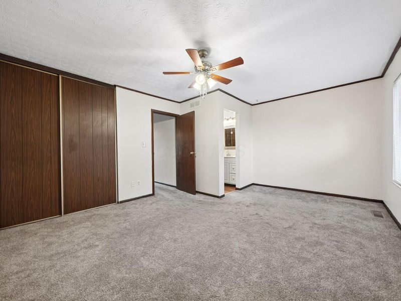 3300 Valley Lane S, Columbus, OH 43231 Photo 24
