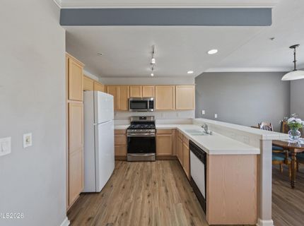 6230 Ingleston Drive, Unit APT 215, Sparks, NV 89436 Photo