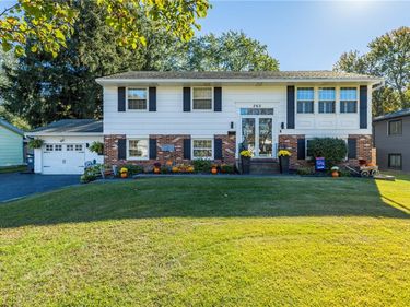 262 Yarkerdale Drive , Rochester, NY 14615