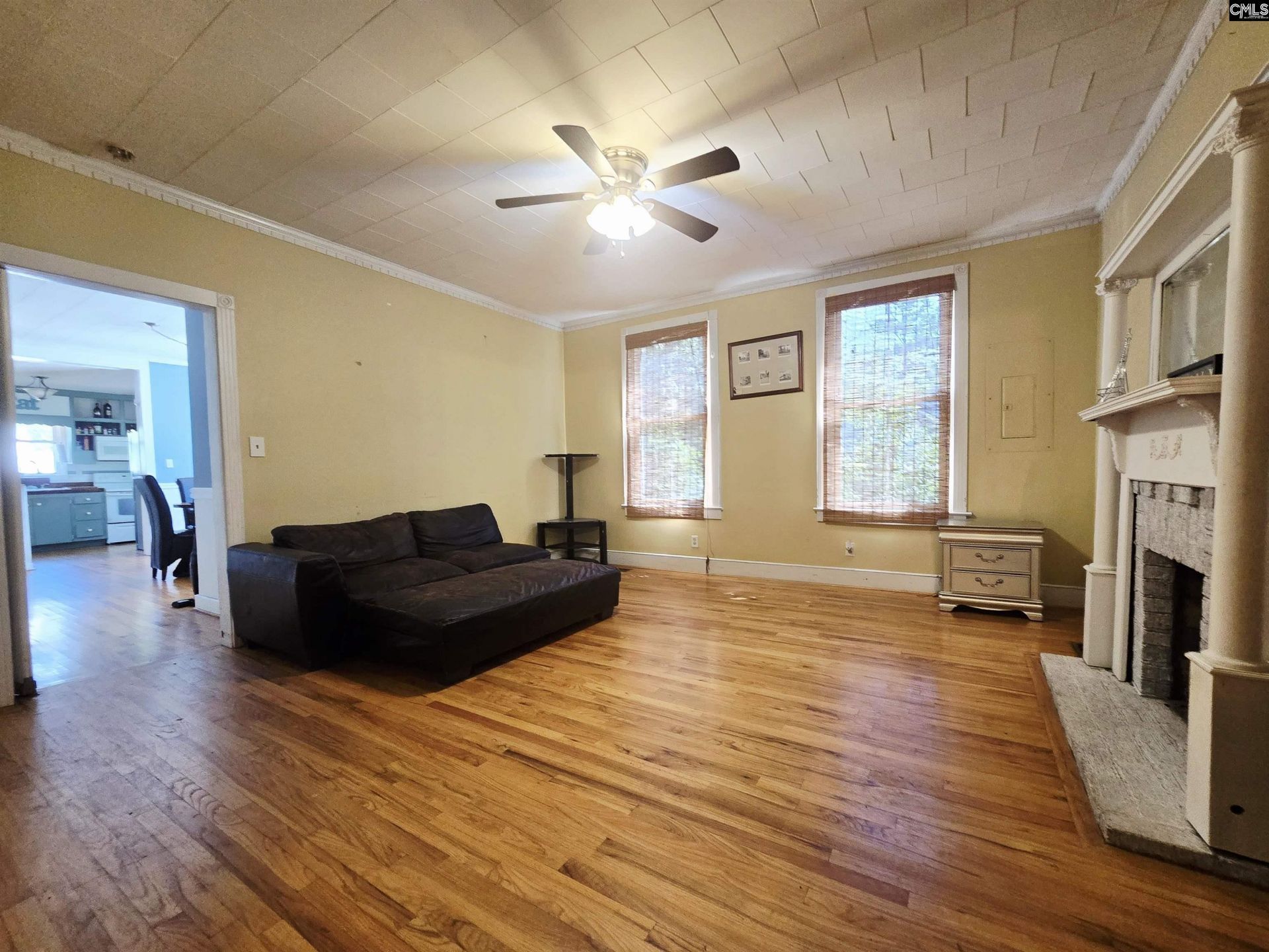 1210 Hunt Street Photo 15