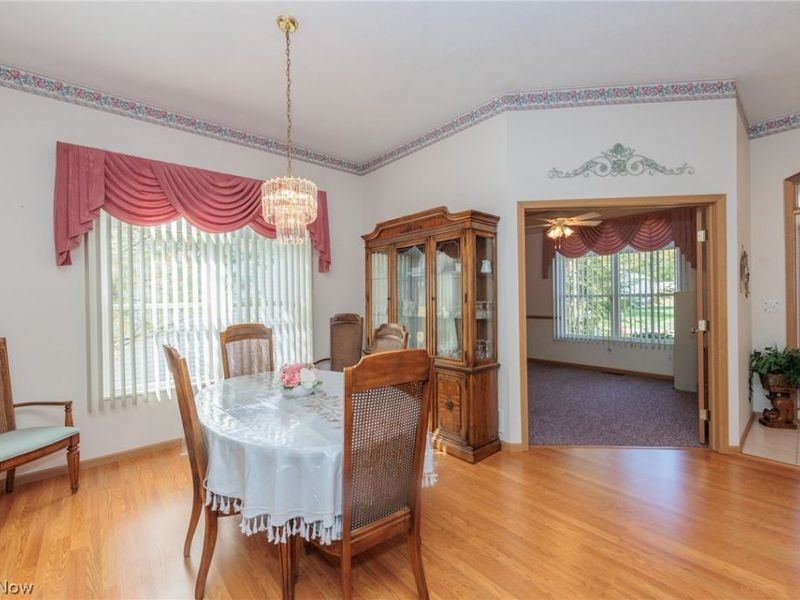 550 Deer Path Lane, Northfield Center, OH 44067 Photo 8