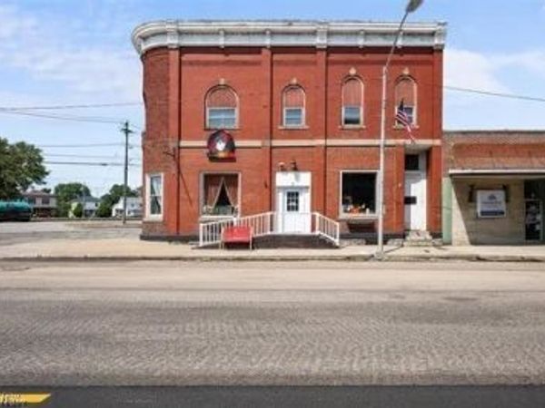 9 Main Street , Greenwich, OH 44837