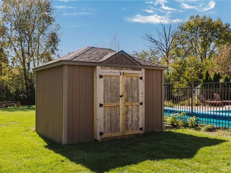 2066 Canterbury Court, Troy, OH 45373 Photo 65