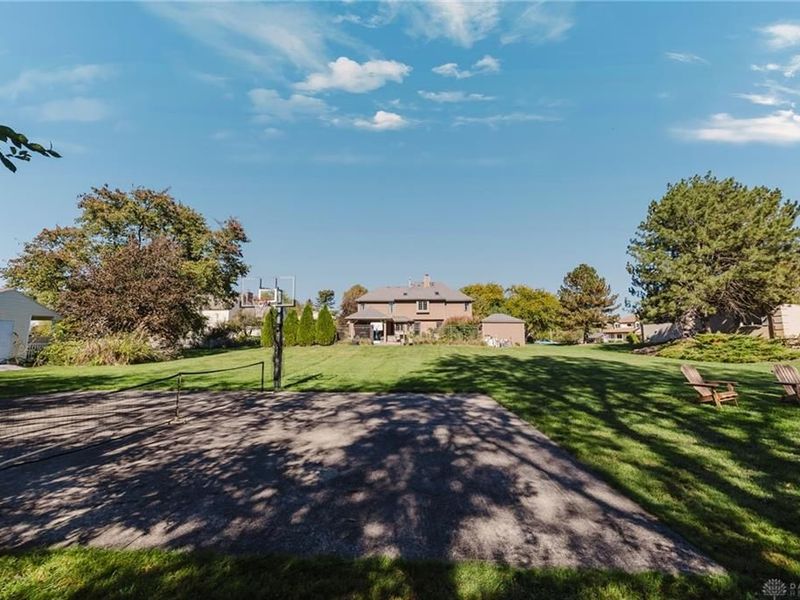2066 Canterbury Court, Troy, OH 45373 Photo 71