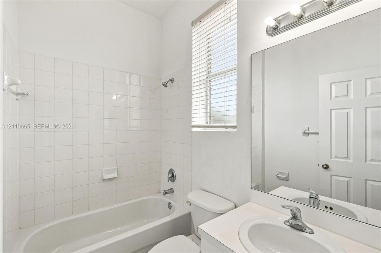 1485 NE 40th Rd , Homestead, FL 33033 Photo