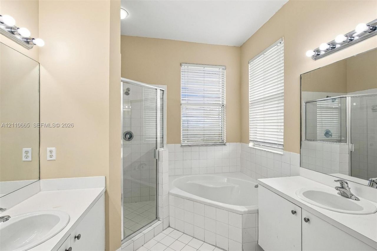 1485 NE 40th Rd , Homestead, FL 33033 Photo