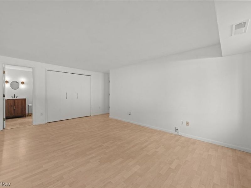 9820 Sunrise Boulevard , Unit S1, North Royalton, OH 44133 Photo 35