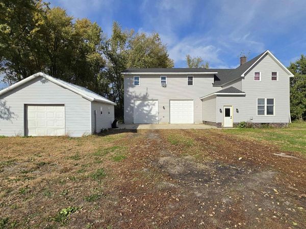 3285 Ford Avenue, Woden, IA 50484
