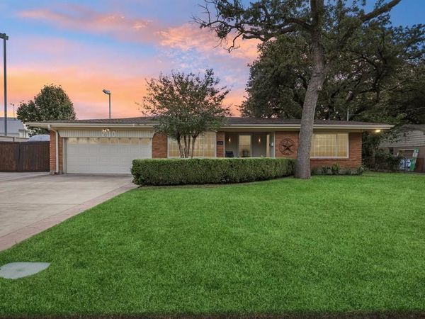 2110 Cooper Drive, Irving, TX 75061