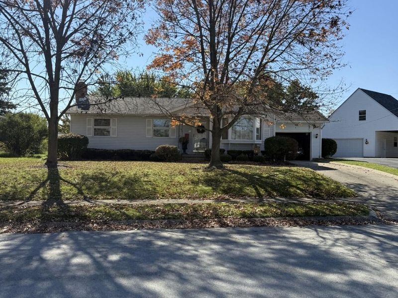 41 Arlington Avenue , London, OH 43140 Photo 1