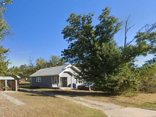 214 W Rosa Street, Shawnee, OK 74804