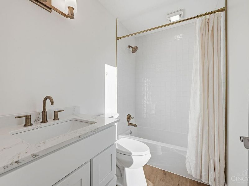 3825 Petoskey Avenue, Unit 31, Mariemont, OH 45227 Photo 30