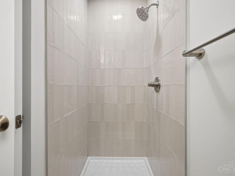 3825 Petoskey Avenue, Unit 31, Mariemont, OH 45227 Photo 31