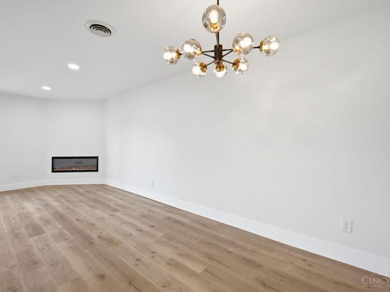3825 Petoskey Avenue, Unit 31, Mariemont, OH 45227 Photo 6