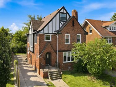 1945 Atkinson Street , Detroit, Mi 48206