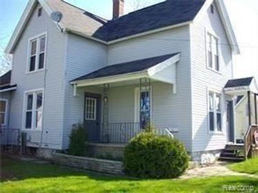67 1/2 EAST Street , Oxford Village, Mi 48371