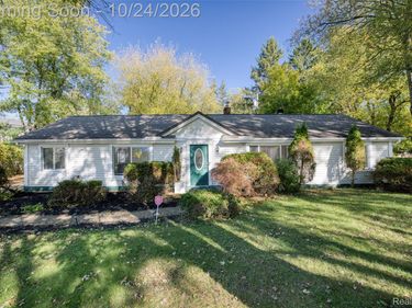 6960 Evershed Terrace, West Bloomfield Township, Mi 48323