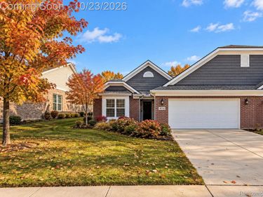 48762 Rockview Road, Novi, Mi 48374