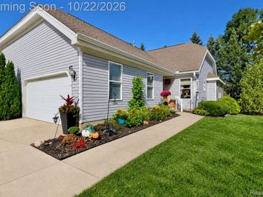 2415 N Aurelius Road, Unit 42, Delhi Township, Mi 48842