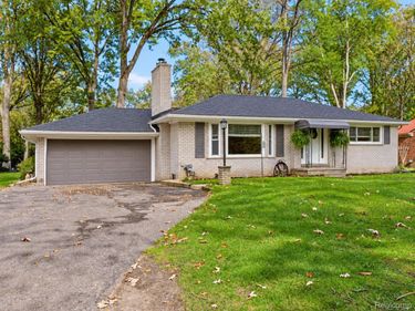 31620 Vargo Street, Livonia, Mi 48152