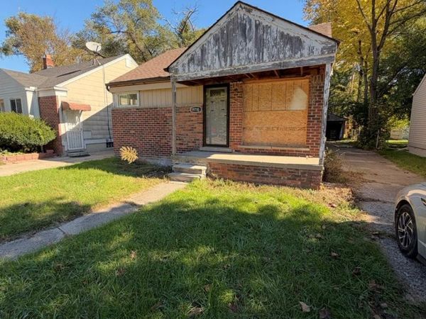 19710 Burgess , Detroit, Mi 48219