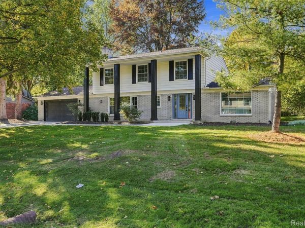7456 Glengrove Drive , Bloomfield Township, Mi 48301