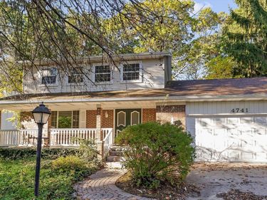 4741 Lakeshore Road, Fort Gratiot Township, Mi 48059