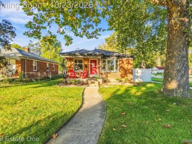 17745 Centralia, Redford Township, Mi 48240