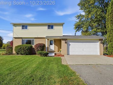 3456 S Irish Road, Davison Township, Mi 48423
