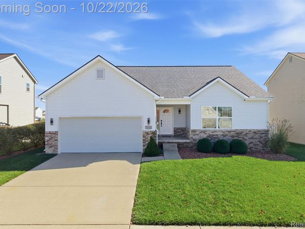 9106 Rockhill Lane, Berlin Township, Mi 48166