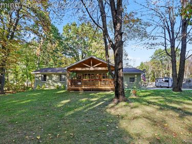371 Rissman Lane, Groveland Township, Mi 48462